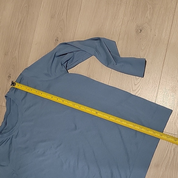 Lululemon Swiftly Relaxed Shirt - Picture 4 of 5